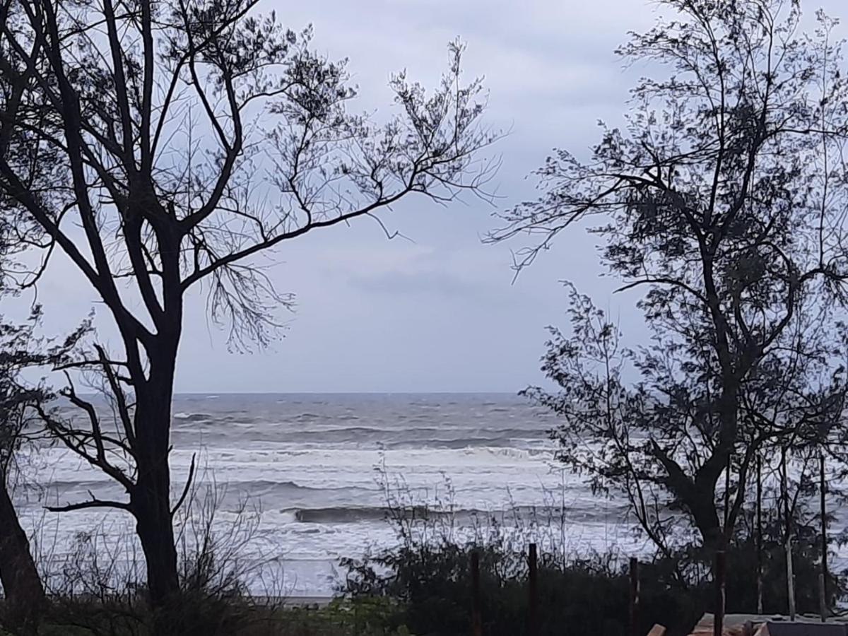 Raapan Beach Resort Mālvan Dış mekan fotoğraf