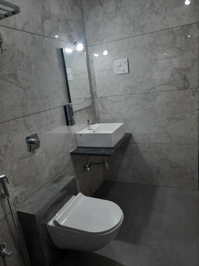 Raapan Beach Resort Mālvan Dış mekan fotoğraf