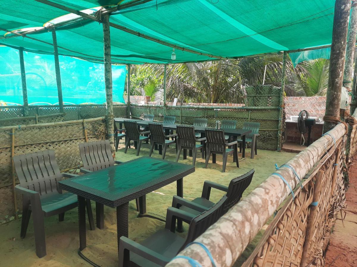 Raapan Beach Resort Mālvan Dış mekan fotoğraf